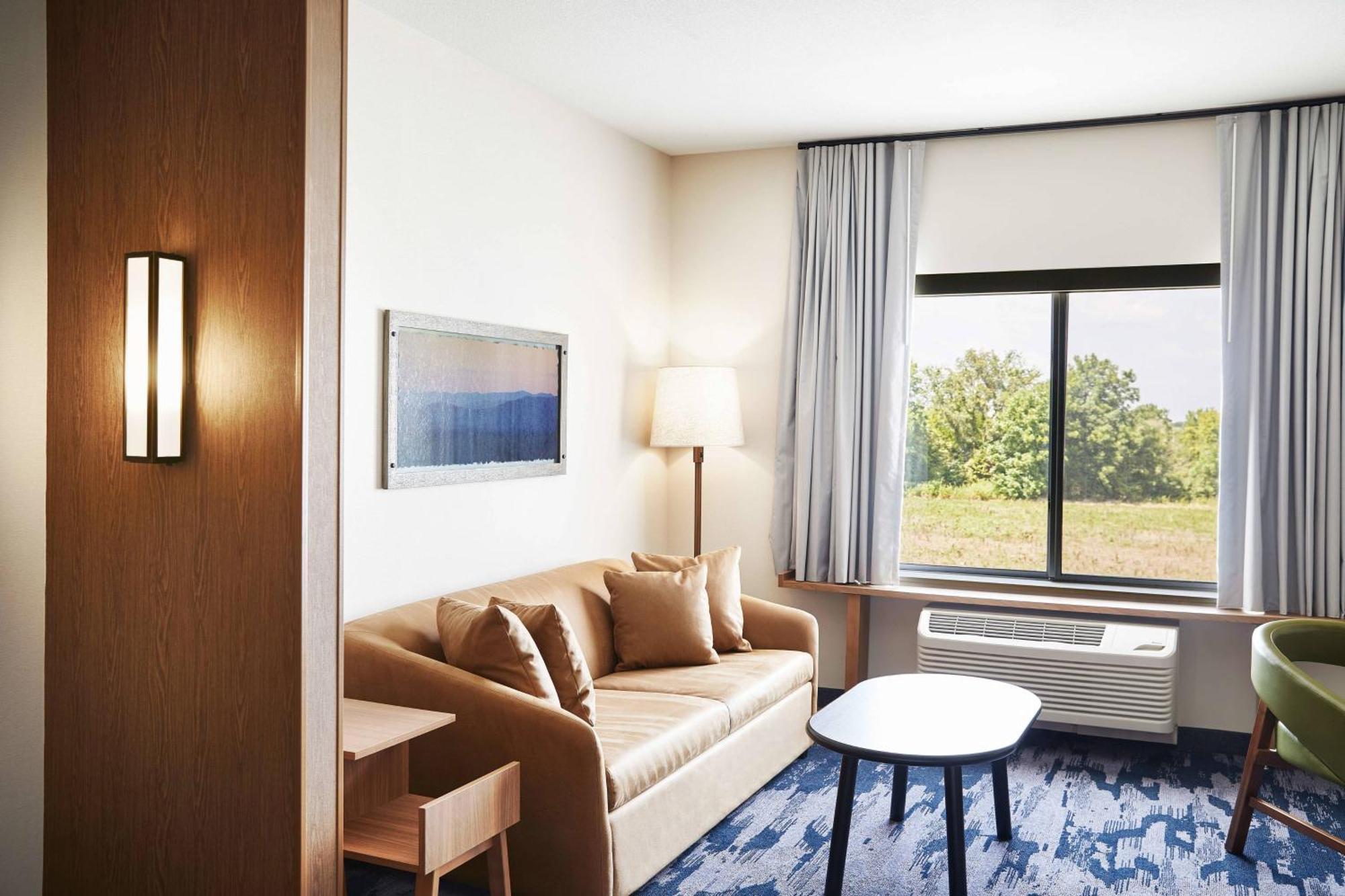 Fairfield Inn & Suites By Marriott Kansas City Belton Eksteriør billede