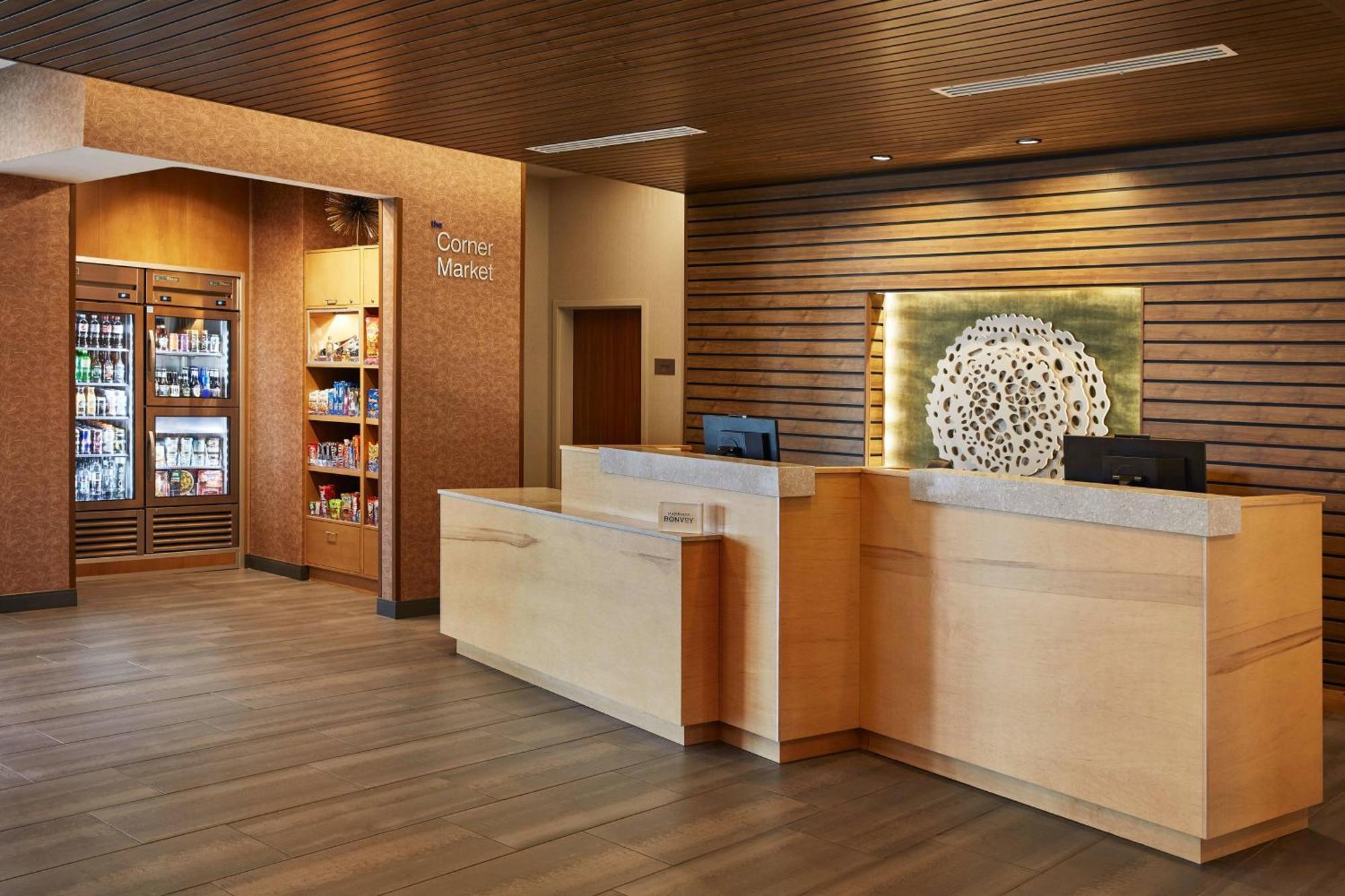 Fairfield Inn & Suites By Marriott Kansas City Belton Eksteriør billede